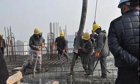 [分享]房建冬季混凝土施工交底资料下载