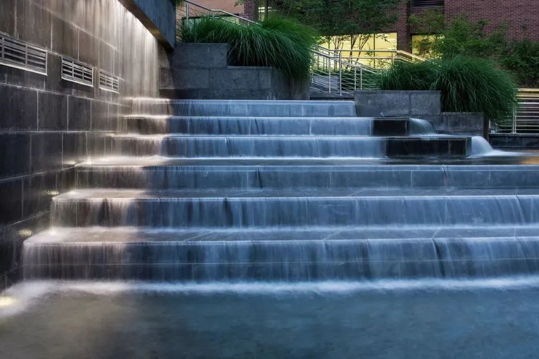 [分享]让人惊艳的水景设计!景观中的跌水,叠水