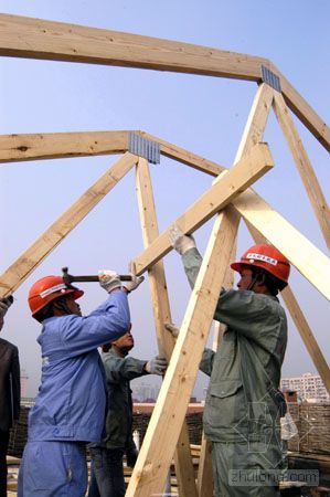 [分享]环保木桁架屋顶在沪推广