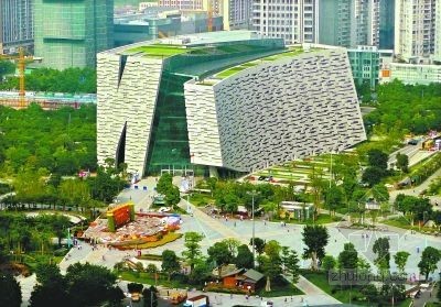 [分享]国内最斜的建筑:广州图书馆新馆