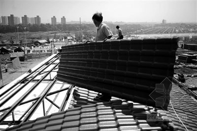 北京首个灾后安置样板房完工