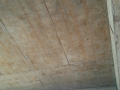 屋面混凝土底板出现钢筋锈迹