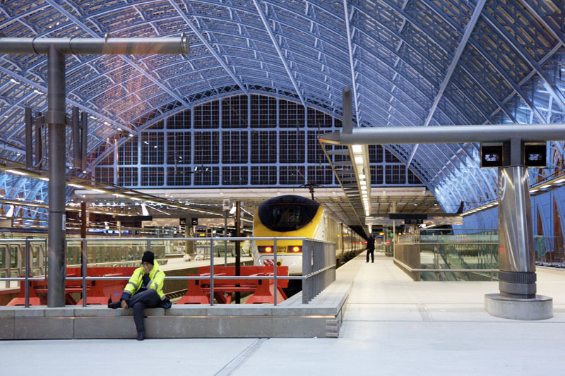 st pancras车站(st pancras station)