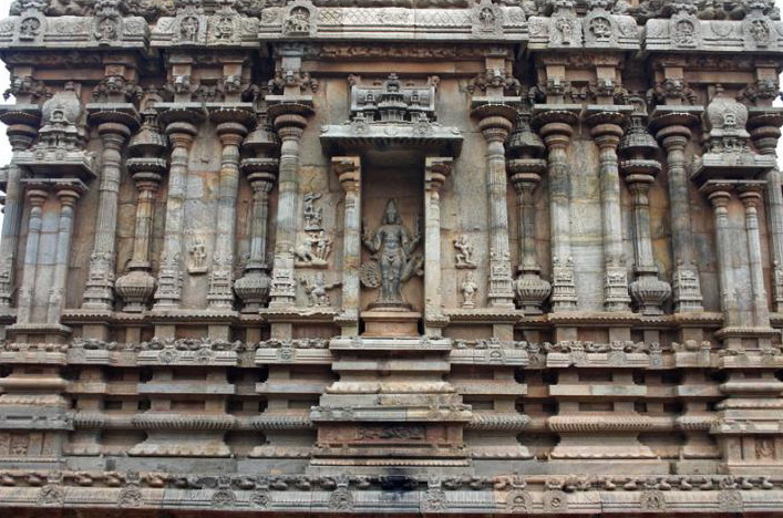 坦贾武尔的布里哈迪斯瓦拉神庙(brihadisvara temple thanjavur)