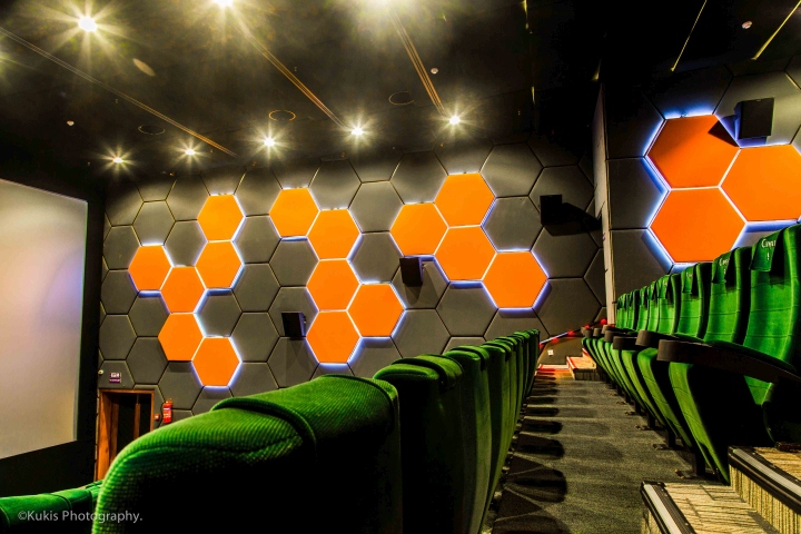 巴基斯坦cinepax电影院室内放映厅-巴基斯坦cinepax电影院第5张图片