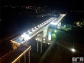 我国首例高速桥梁转体跨高铁在广东完成