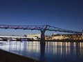 桥梁结构创新中难以预料的现象-英国千禧桥共振事故