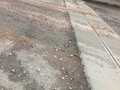 斥资6000余万公路建成三月，路面破烂不堪！