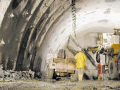 隧道围岩大变形问题与施工控制新技术研究