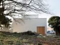 再生砖打造的白色博物馆，这可是密斯·凡·德·罗奖提名建筑