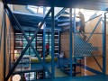 蓝色钢架组装的家~庭办公室