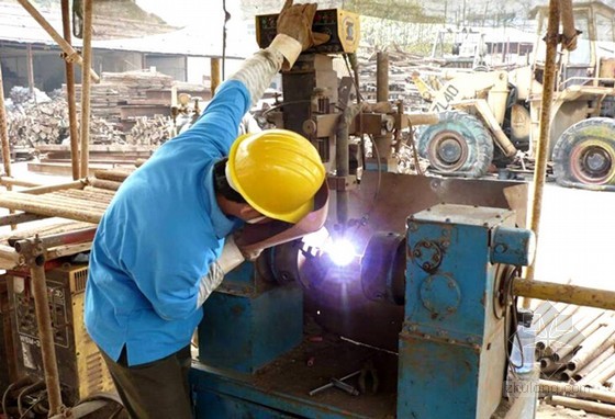建筑用脚手架短钢管光电控制自动焊接施工工法(国家级