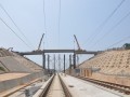 武广高速铁路某公跨铁立交桥工程施工小结