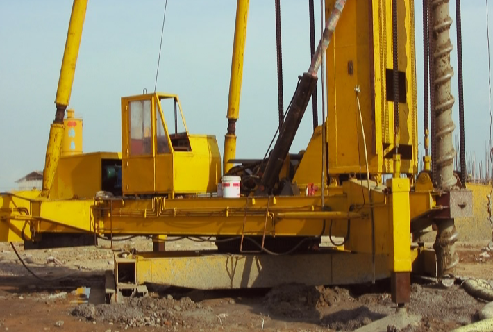 带螺纹形状的混凝土桩