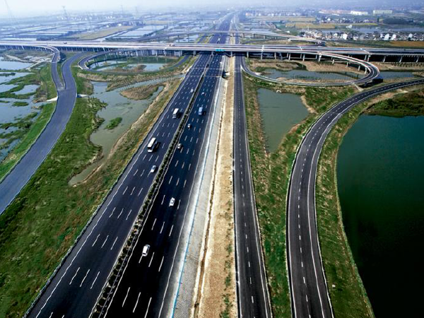 高速桥梁改扩建施工方案资料下载-公路(路基/路面/隧道/桥梁)改扩建工程关键技术PPT总结(253页)