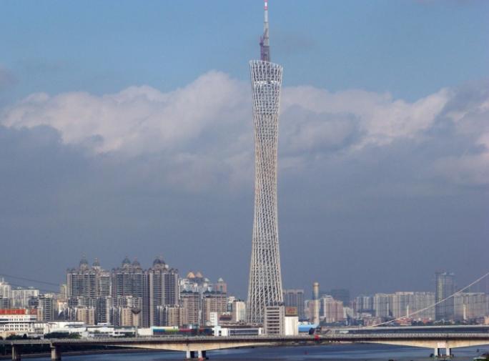 广州第二高楼施组资料下载-广州电视塔悬挂TMD设计与减振性能研究论文
