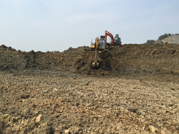 施工临时洗车池cad资料下载-汽车试驾体验场临时工程建设方案