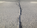 沥青路面裂缝灌缝施工工法