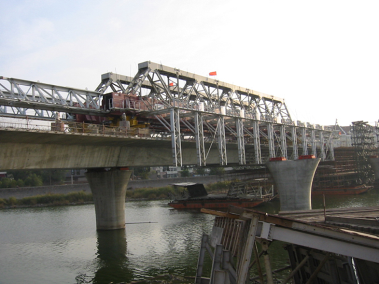 桥梁施工设备及预应力技术PPT总结_11