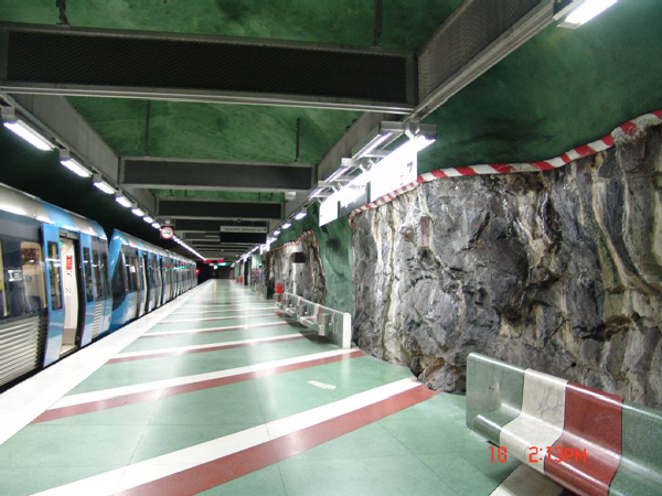 隧道超短台阶法资料下载-城市矿山法隧道施工安全与风险控制