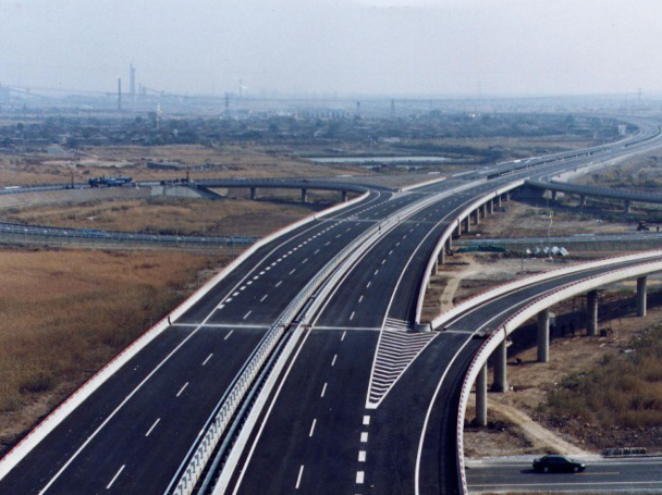 雨水道路工程图资料下载-道路路线工程图制图与道路工程识图​(95页)