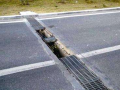 排水管覆土高度是否包括路面结构层厚度在内
