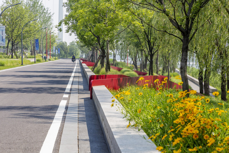 南京江岛新天地滨江商业生态公园-007-riverside-commercial-eco-park-china-by-collective-landscape-design