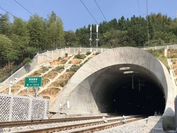 隧道实体检测方案资料下载-客运专线铁路隧道试验检测方案