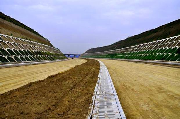 路基土方雨季施工措施资料下载-路基工程标准化施工手册（word，含图表）