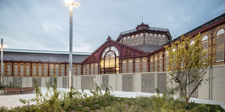 7天最热丨景观周周精选案例（6月17日~23日合辑）-012-rehabilitation-of-sant-antoni-market-by-ravetllat-arquitectura