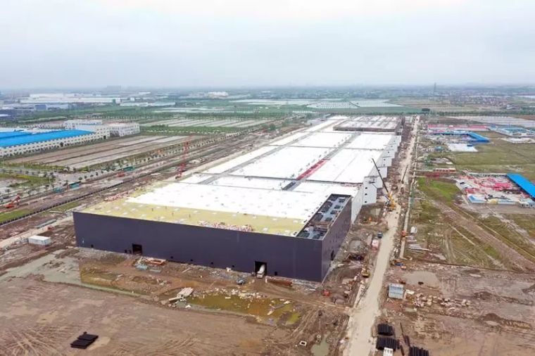 速度艺术博物馆资料下载-上海特斯拉超级工厂建设速度惊人，厂房结构基本完工！
