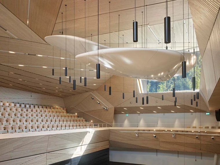 瑞士阿尔卑斯山的全新的音乐厅-studio-seilern-architects-andermatt-concert-hall-switzerland-designboom-05.webp