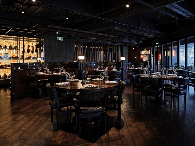 克力块搭建的餐厅资料下载-上海Stone Sal言盐餐厅