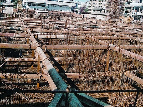 6米长拉森钢板支护方案资料下载-仓库工程拉森钢板桩基坑围护施工方案