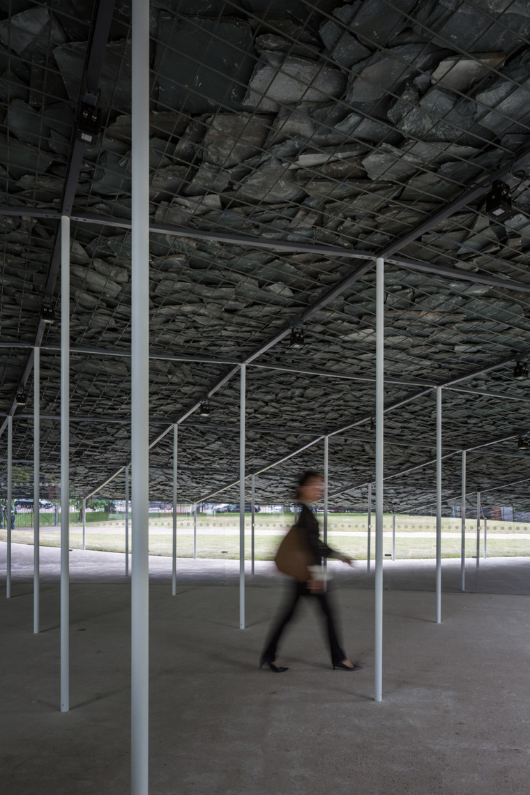 2019蛇形画廊-serpentine-pavilion-junya-ishigami-2019_dezeen_2364_col_16