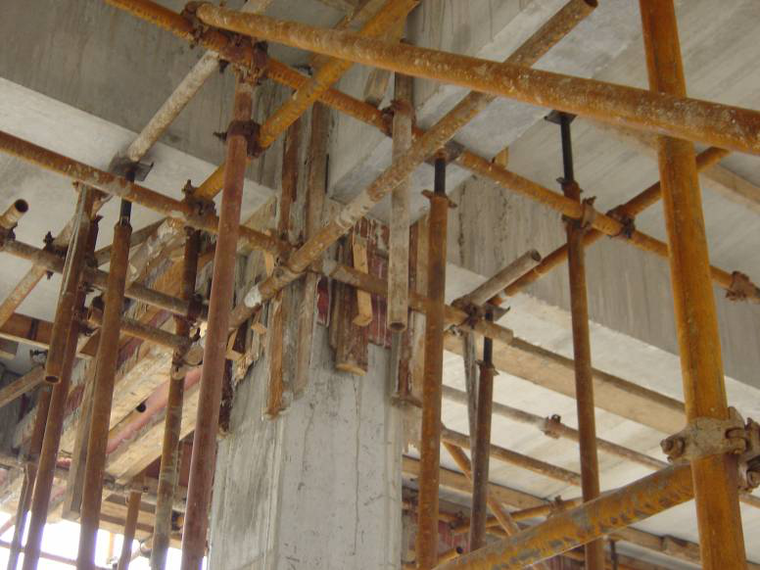 现浇梁柱节点支模