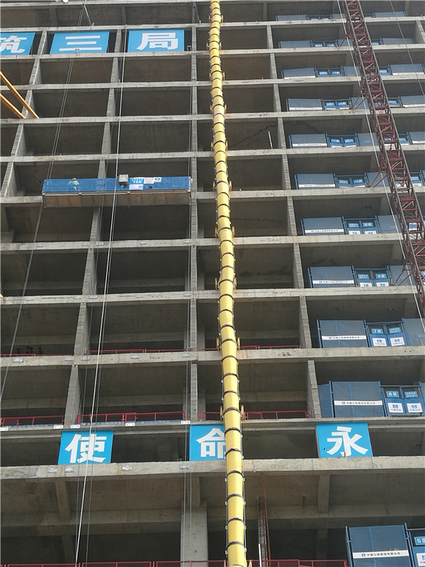 垃圾清理管道资料下载-建筑垃圾管道实例照片和视频