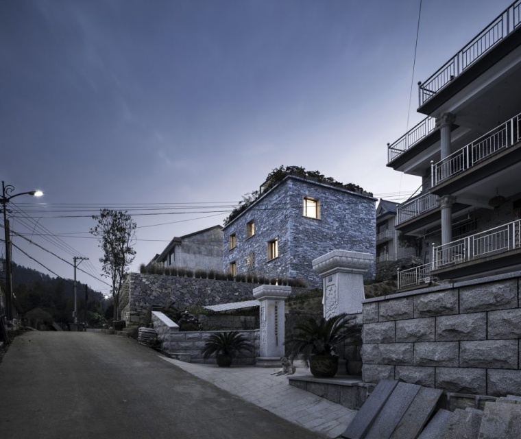 034-LEI-House-China-by-AZL-Architects-960x808.jpg