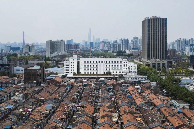 创意园改造概念文本资料下载-“上海灯芯绒厂”城市更新 – 芯工创意园