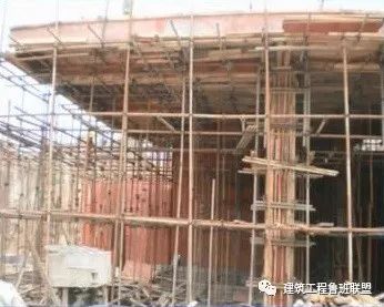 导致模板支架坍塌的17个施工通病：对照检查工地，实用！_10