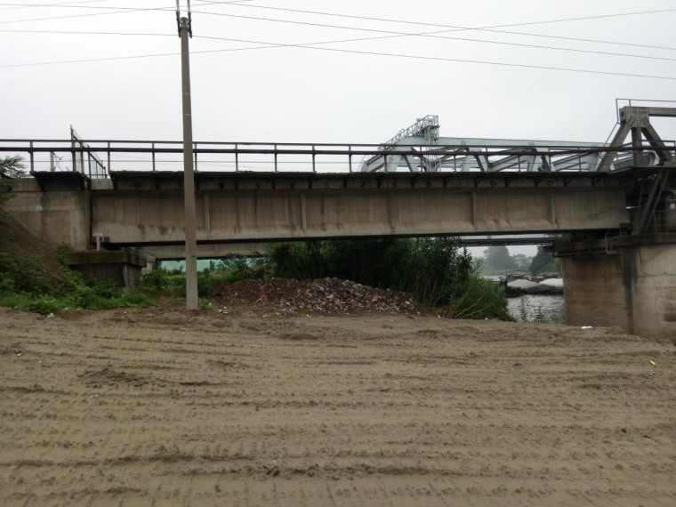 桥梁占用河道施工方案资料下载-废弃连续梁铁路桥梁拆除施工方案及航道安全措施