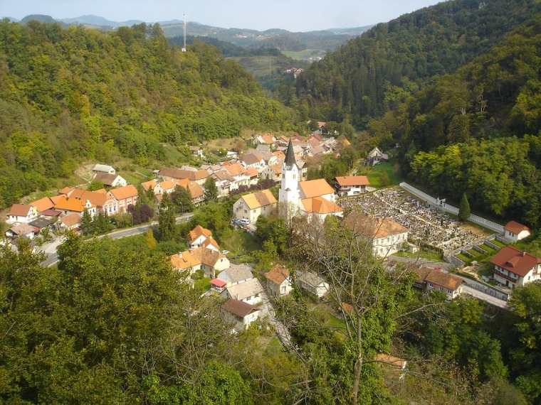 简约风格高层住宅建筑资料下载-建筑工程概预算精品课件