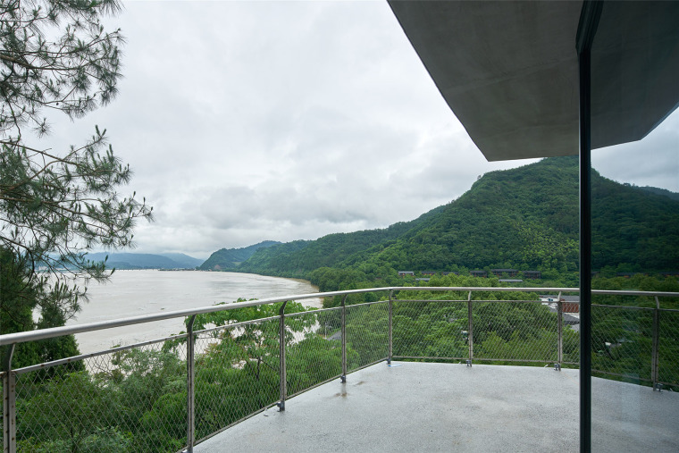 杭州富春江畔的空中泳池景观-012-star-boat-overhead-swimming-pool-on-the-bank-of-fuchun-river-in-hangzhou-china-by-the-design-institute-of-landscape-architecture-china-academy-of-art-co-ltd