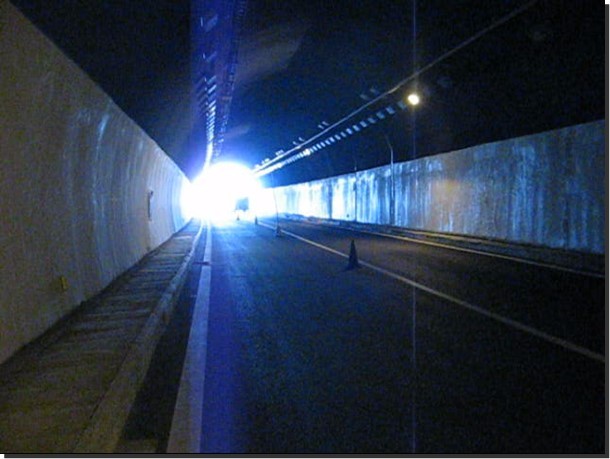 280m隧道单洞照明资料下载-隧道运营、通风、照明及养护维修课件
