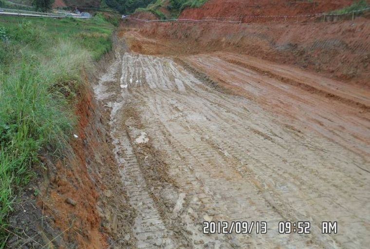 全套高速公路场地/路基/桥梁施工标准化范例照片，拿走不谢！_13