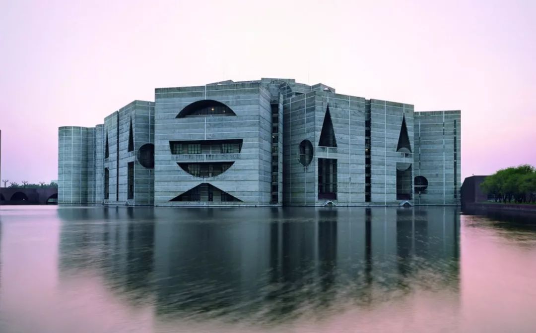 建筑诗哲—路易斯·康巅峰之作:孟加拉国达卡议会大厦-建筑方案-筑龙建筑设计论坛
