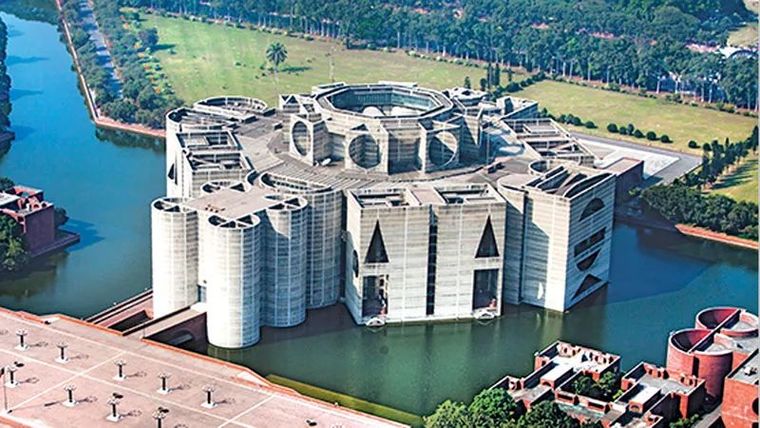 [分享]建筑诗哲—路易斯·康巅峰之作:孟加拉国达卡议会大厦