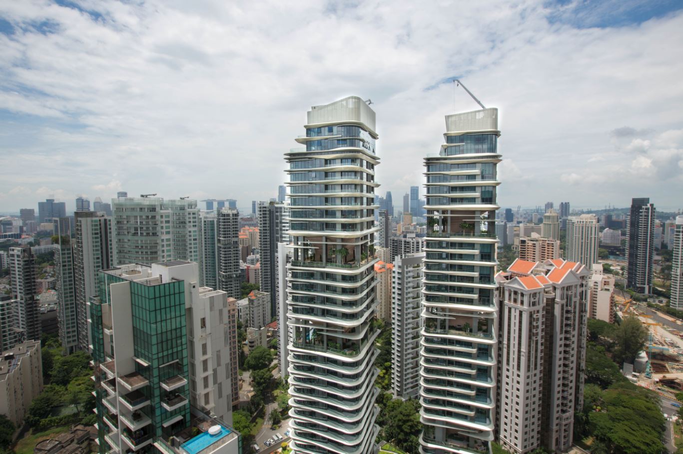 新加坡高层绿洲塔CapitaSpring - hhlloo