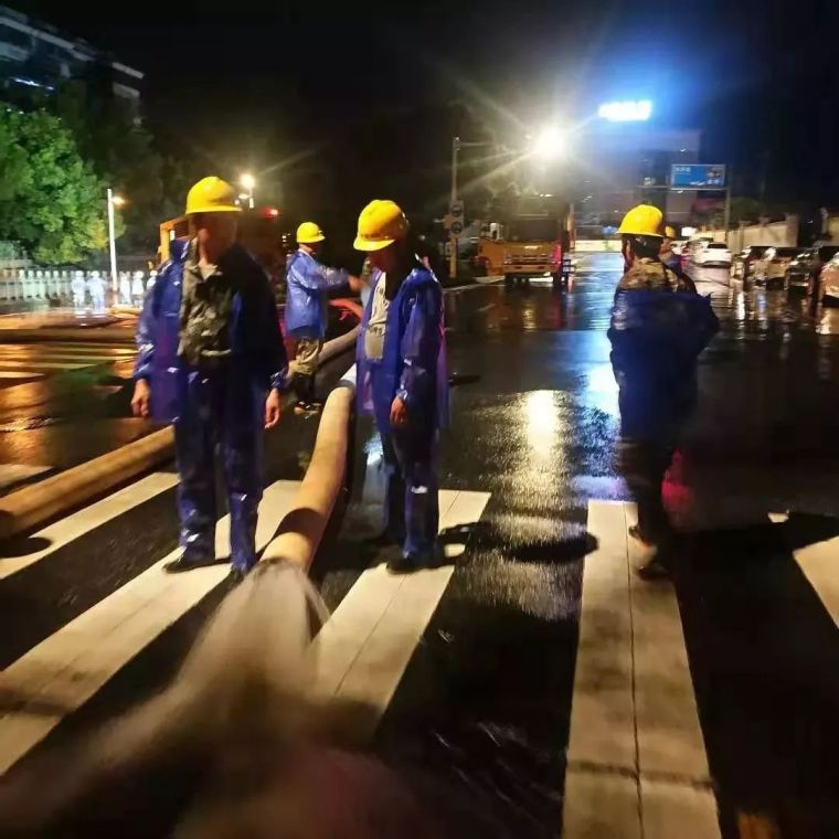 雨季汛期施工安全通知资料下载-省水利厅部署做好台汛期水旱灾害防御工作