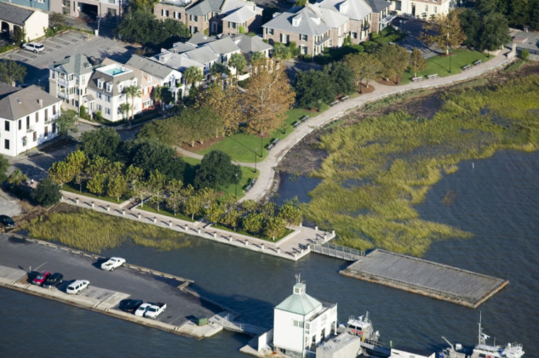 美国查尔斯顿滨水区-15urbancharleston-waterfront-park